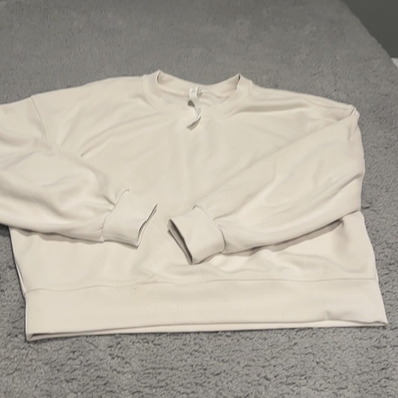 Lululemon Softstreme Perfectly Oversized Cropped Crew size 10 - Picture 5 of 9